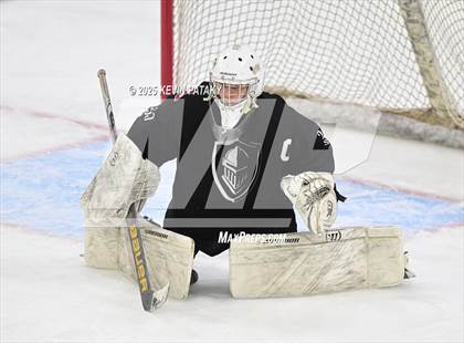 Thumbnail 2 in Joel Barlow/Weston/Abbott Tech vs. Wilton (CIAC DIII Semifinal) photogallery.