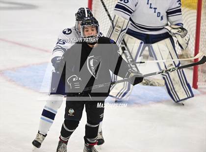 Thumbnail 2 in Joel Barlow/Weston/Abbott Tech vs. Wilton (CIAC DIII Semifinal) photogallery.