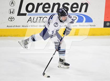 Thumbnail 1 in Joel Barlow/Weston/Abbott Tech vs. Wilton (CIAC DIII Semifinal) photogallery.