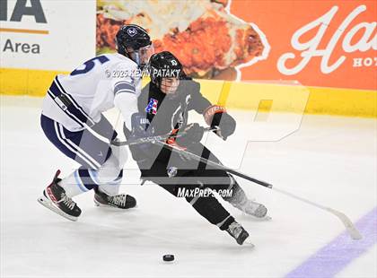 Thumbnail 1 in Joel Barlow/Weston/Abbott Tech vs. Wilton (CIAC DIII Semifinal) photogallery.