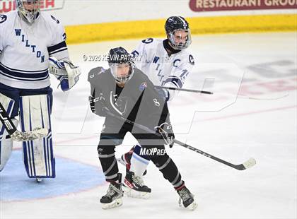 Thumbnail 3 in Joel Barlow/Weston/Abbott Tech vs. Wilton (CIAC DIII Semifinal) photogallery.