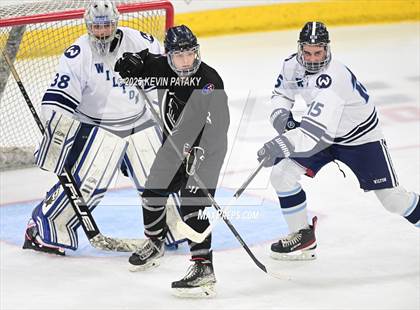 Thumbnail 3 in Joel Barlow/Weston/Abbott Tech vs. Wilton (CIAC DIII Semifinal) photogallery.