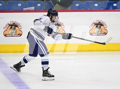 Thumbnail 2 in Joel Barlow/Weston/Abbott Tech vs. Wilton (CIAC DIII Semifinal) photogallery.