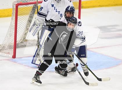 Thumbnail 2 in Joel Barlow/Weston/Abbott Tech vs. Wilton (CIAC DIII Semifinal) photogallery.
