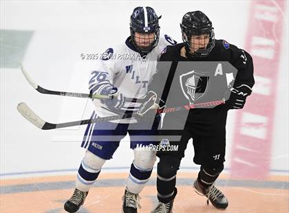 Thumbnail 2 in Joel Barlow/Weston/Abbott Tech vs. Wilton (CIAC DIII Semifinal) photogallery.