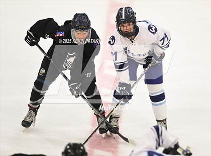 Thumbnail 2 in Joel Barlow/Weston/Abbott Tech vs. Wilton (CIAC DIII Semifinal) photogallery.