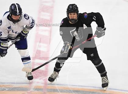 Thumbnail 1 in Joel Barlow/Weston/Abbott Tech vs. Wilton (CIAC DIII Semifinal) photogallery.