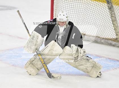 Thumbnail 3 in Joel Barlow/Weston/Abbott Tech vs. Wilton (CIAC DIII Semifinal) photogallery.