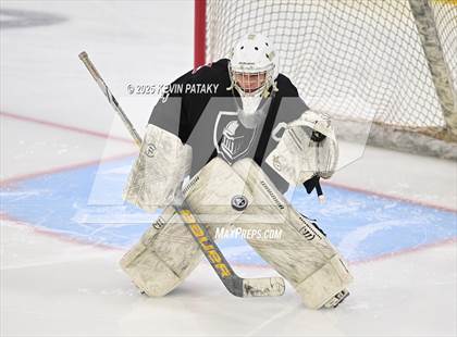 Thumbnail 2 in Joel Barlow/Weston/Abbott Tech vs. Wilton (CIAC DIII Semifinal) photogallery.