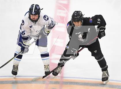 Thumbnail 2 in Joel Barlow/Weston/Abbott Tech vs. Wilton (CIAC DIII Semifinal) photogallery.