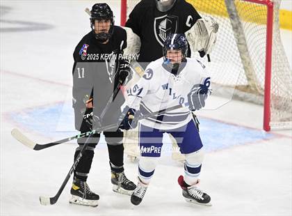 Thumbnail 2 in Joel Barlow/Weston/Abbott Tech vs. Wilton (CIAC DIII Semifinal) photogallery.