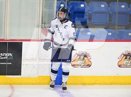 Thumbnail 1 in Joel Barlow/Weston/Abbott Tech vs. Wilton (CIAC DIII Semifinal) photogallery.