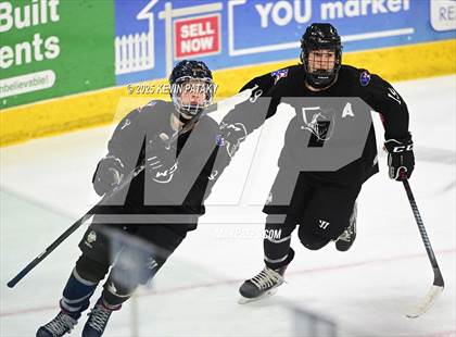Thumbnail 2 in Joel Barlow/Weston/Abbott Tech vs. Wilton (CIAC DIII Semifinal) photogallery.