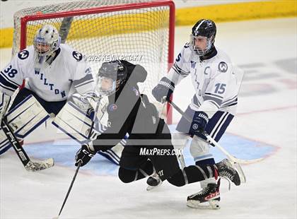 Thumbnail 2 in Joel Barlow/Weston/Abbott Tech vs. Wilton (CIAC DIII Semifinal) photogallery.