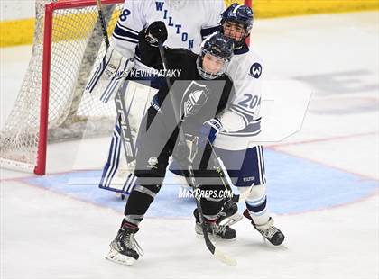 Thumbnail 2 in Joel Barlow/Weston/Abbott Tech vs. Wilton (CIAC DIII Semifinal) photogallery.