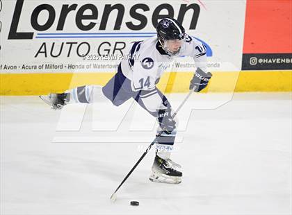 Thumbnail 2 in Joel Barlow/Weston/Abbott Tech vs. Wilton (CIAC DIII Semifinal) photogallery.