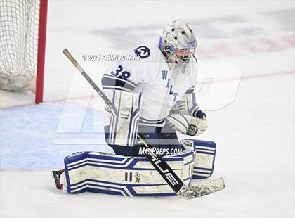 Thumbnail 1 in Joel Barlow/Weston/Abbott Tech vs. Wilton (CIAC DIII Semifinal) photogallery.