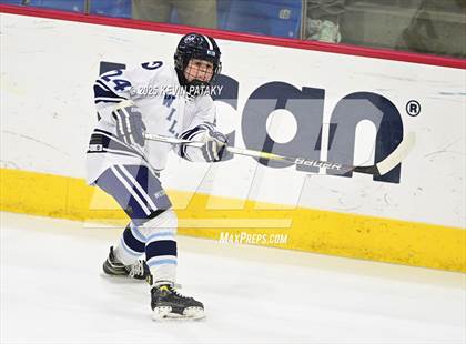 Thumbnail 3 in Joel Barlow/Weston/Abbott Tech vs. Wilton (CIAC DIII Semifinal) photogallery.