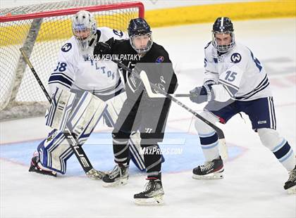 Thumbnail 2 in Joel Barlow/Weston/Abbott Tech vs. Wilton (CIAC DIII Semifinal) photogallery.