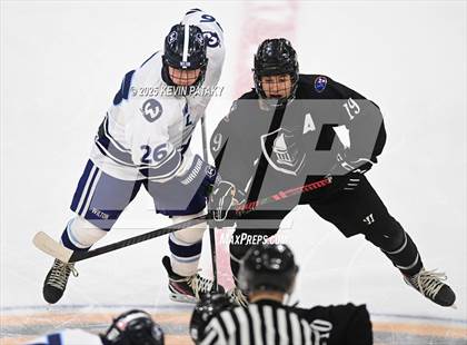 Thumbnail 3 in Joel Barlow/Weston/Abbott Tech vs. Wilton (CIAC DIII Semifinal) photogallery.