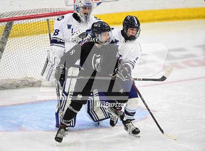 Thumbnail 3 in Joel Barlow/Weston/Abbott Tech vs. Wilton (CIAC DIII Semifinal) photogallery.