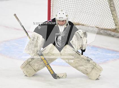 Thumbnail 2 in Joel Barlow/Weston/Abbott Tech vs. Wilton (CIAC DIII Semifinal) photogallery.