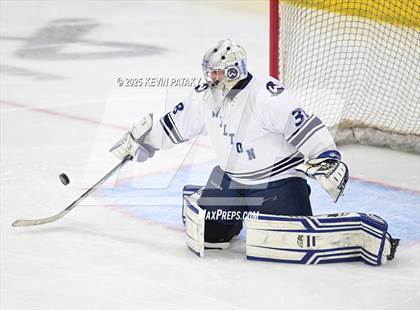 Thumbnail 1 in Joel Barlow/Weston/Abbott Tech vs. Wilton (CIAC DIII Semifinal) photogallery.