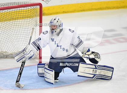 Thumbnail 3 in Joel Barlow/Weston/Abbott Tech vs. Wilton (CIAC DIII Semifinal) photogallery.