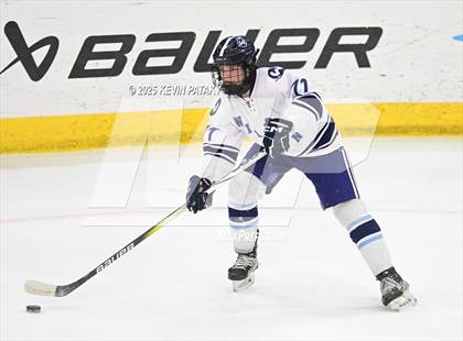Thumbnail 2 in Joel Barlow/Weston/Abbott Tech vs. Wilton (CIAC DIII Semifinal) photogallery.