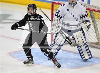 Thumbnail 2 in Joel Barlow/Weston/Abbott Tech vs. Wilton (CIAC DIII Semifinal) photogallery.