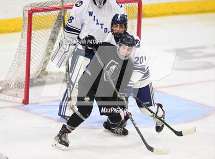 Thumbnail 3 in Joel Barlow/Weston/Abbott Tech vs. Wilton (CIAC DIII Semifinal) photogallery.