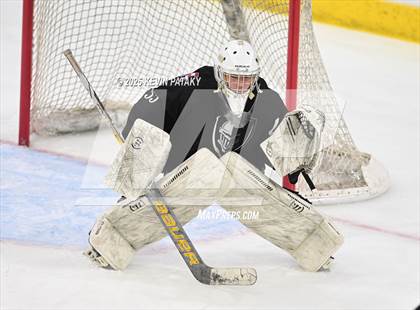 Thumbnail 1 in Joel Barlow/Weston/Abbott Tech vs. Wilton (CIAC DIII Semifinal) photogallery.