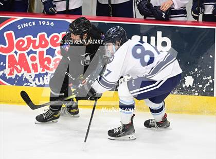 Thumbnail 3 in Joel Barlow/Weston/Abbott Tech vs. Wilton (CIAC DIII Semifinal) photogallery.