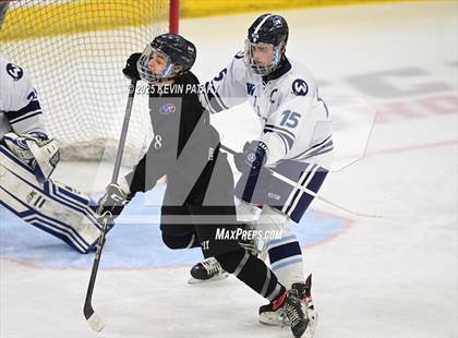 Thumbnail 2 in Joel Barlow/Weston/Abbott Tech vs. Wilton (CIAC DIII Semifinal) photogallery.