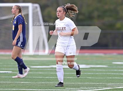 Thumbnail 3 in Valley Regional @ Ledyard photogallery.