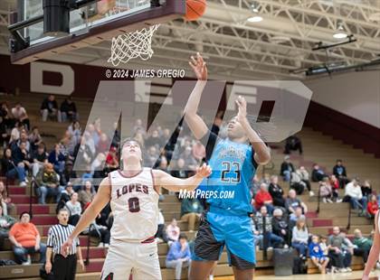 Thumbnail 3 in Avonworth vs. Woodland Hills photogallery.