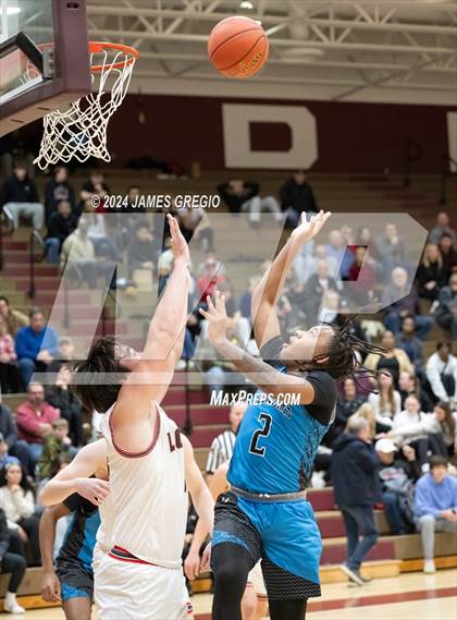 Thumbnail 3 in Avonworth vs. Woodland Hills photogallery.