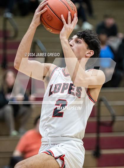 Thumbnail 3 in Avonworth vs. Woodland Hills photogallery.