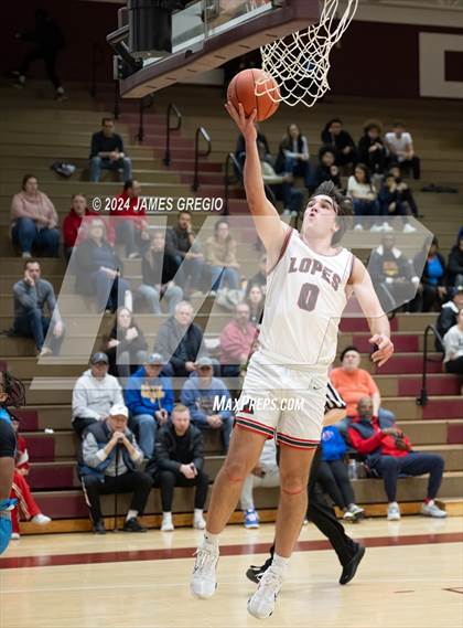 Thumbnail 2 in Avonworth vs. Woodland Hills photogallery.