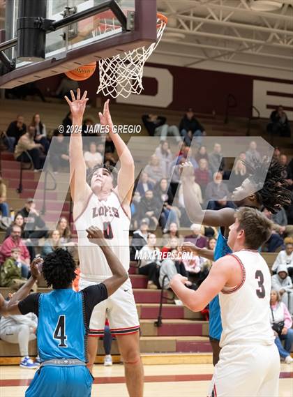 Thumbnail 3 in Avonworth vs. Woodland Hills photogallery.