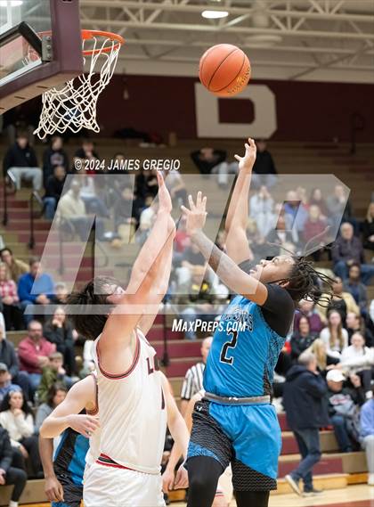 Thumbnail 2 in Avonworth vs. Woodland Hills photogallery.