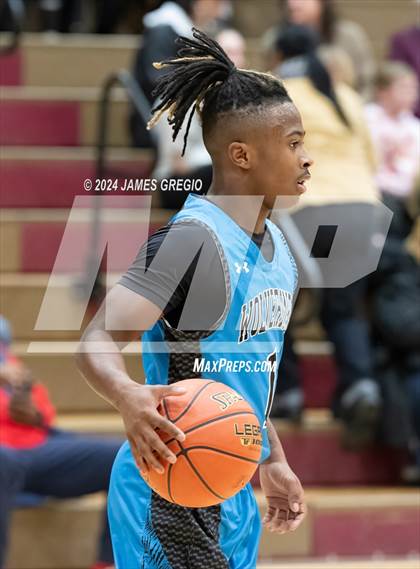 Thumbnail 1 in Avonworth vs. Woodland Hills photogallery.