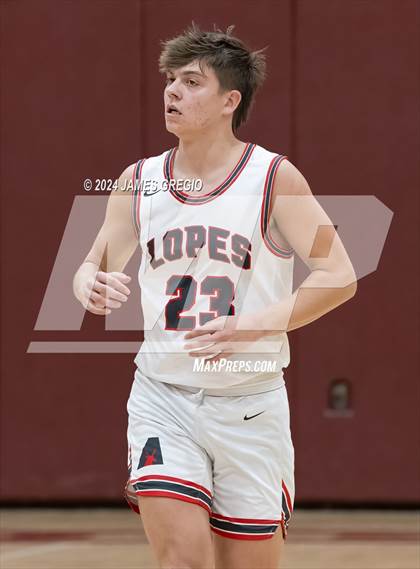 Thumbnail 3 in Avonworth vs. Woodland Hills photogallery.