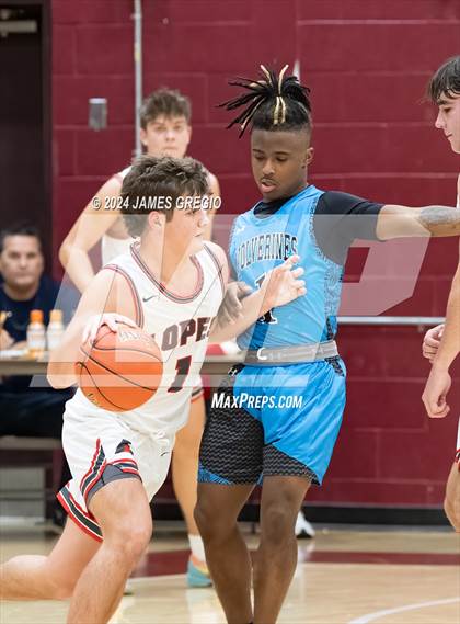 Thumbnail 1 in Avonworth vs. Woodland Hills photogallery.