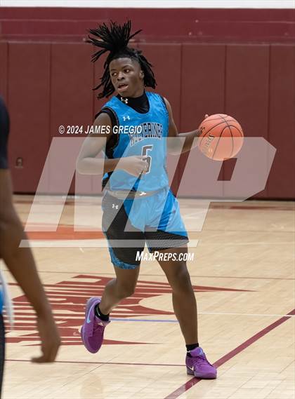 Thumbnail 1 in Avonworth vs. Woodland Hills photogallery.