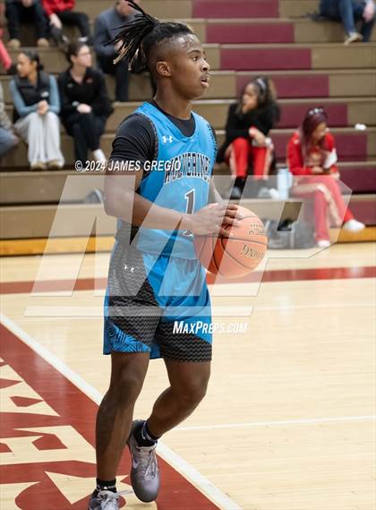 Thumbnail 3 in Avonworth vs. Woodland Hills photogallery.