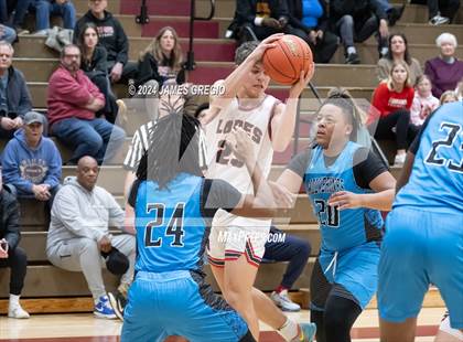 Thumbnail 1 in Avonworth vs. Woodland Hills photogallery.