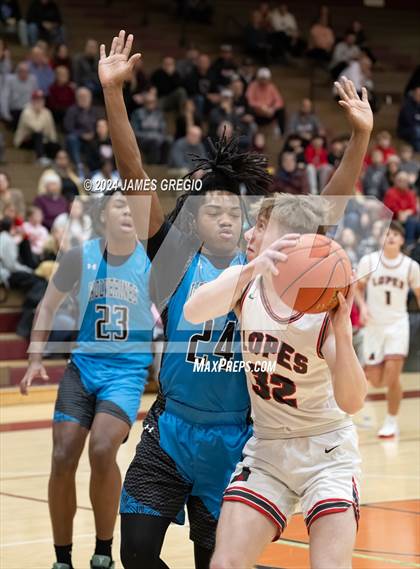 Thumbnail 1 in Avonworth vs. Woodland Hills photogallery.