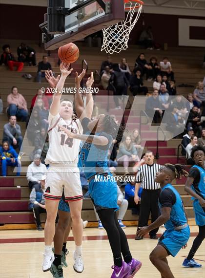 Thumbnail 3 in Avonworth vs. Woodland Hills photogallery.