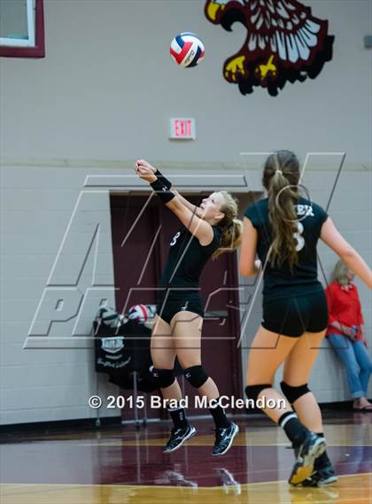 Thumbnail 2 in Guyer vs Rowlett photogallery.